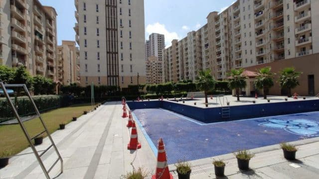 Emaar Palm Hills - Image 1