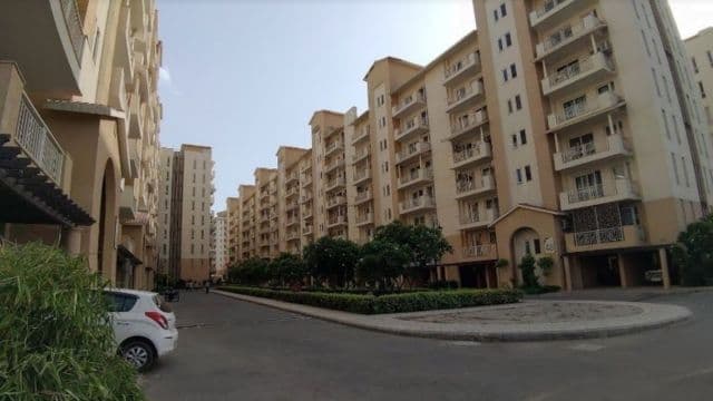 Emaar Palm Hills - Image 3