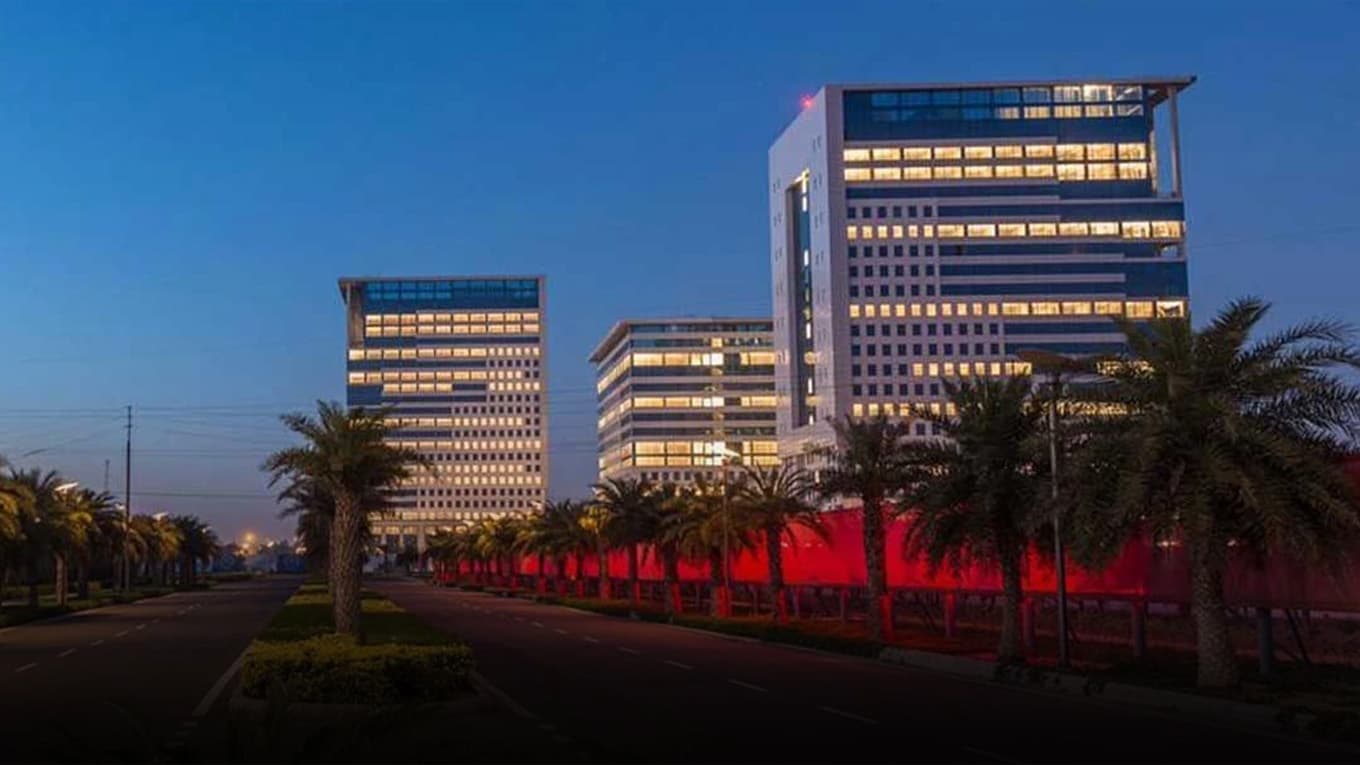 DLF Corporate Greens