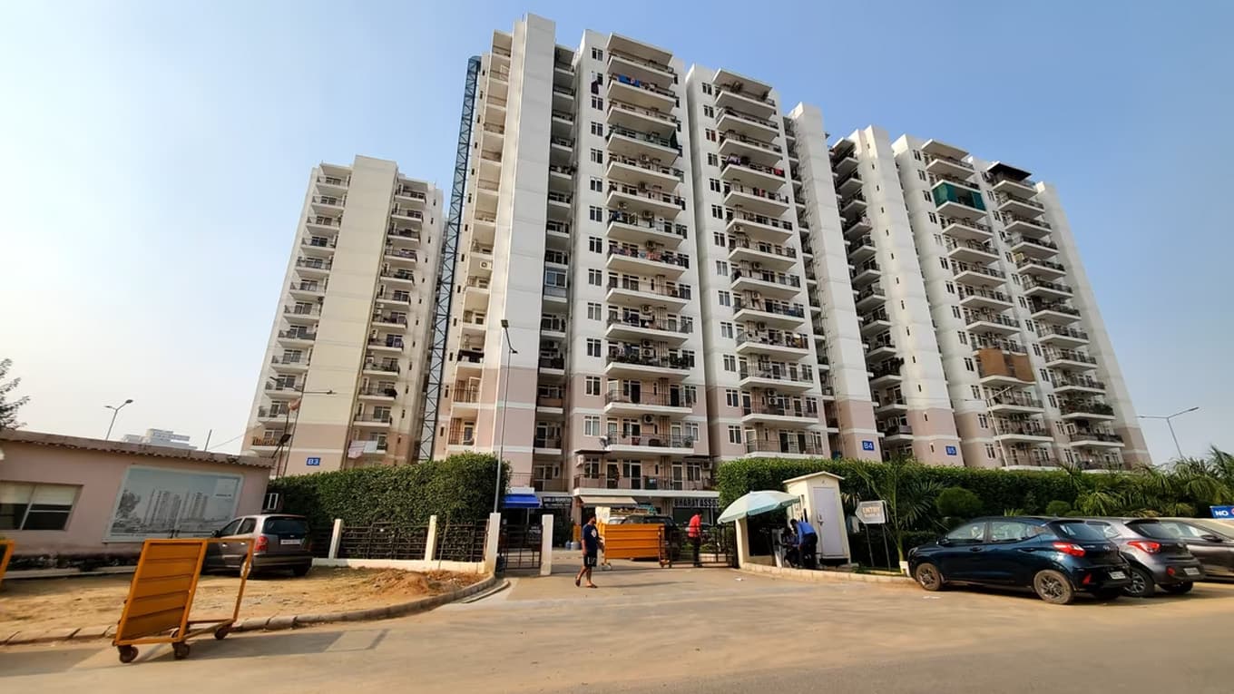 Suncity Avenue 76
