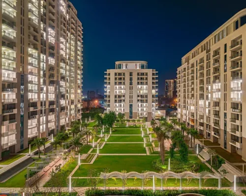 DLF The Ultima Sector 81